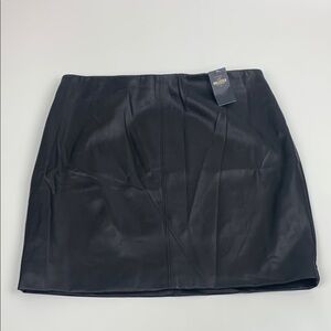 Hollister Black Faux Leather Pencil Mini Skirt Size Large Lined Zip up New